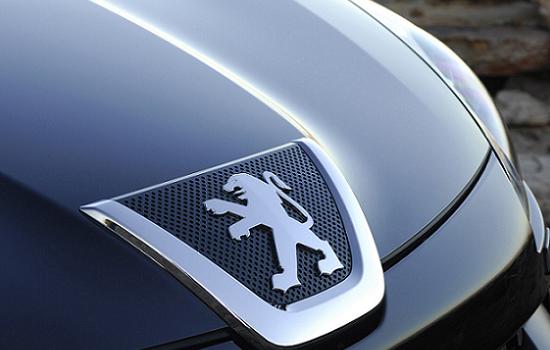 Fuerte rebaja en PSA Peugeot del valor contable de la división autos
