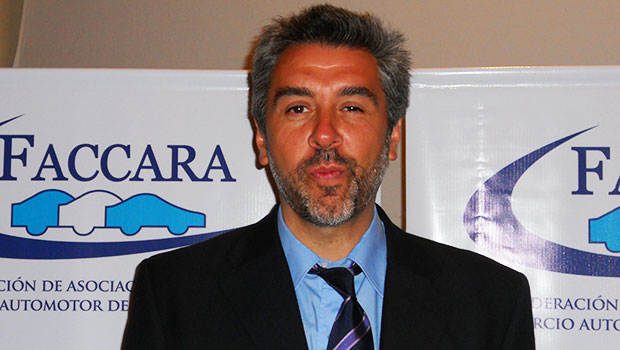 Alejandro Lamas:“El interior empuja los números”