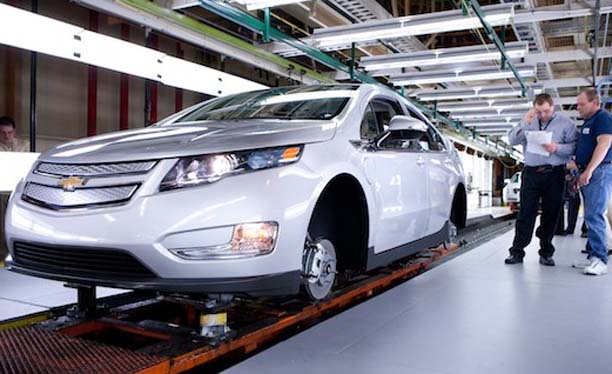 La actividad industrial creció 0,4% en octubre, según la UIA