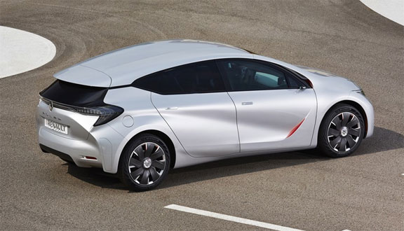 Renault develó el Eolab, un prototipo que consume 1 Litro cada 100 Km