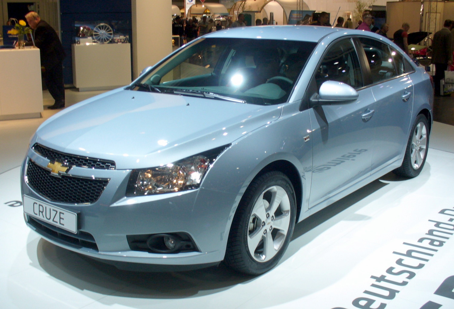 Chevrolet lanzó el Cruze renovado con nuevo motor diésel