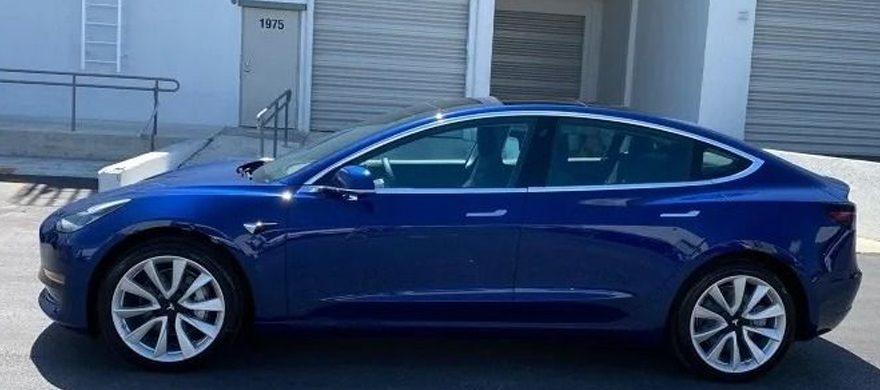 Se vendió el primer Tesla en Uruguay Se vendió el primer Tesla en Uruguay
