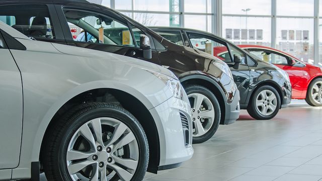 Concesionarios piden pagar patente sobre el precio real de venta de los 0km