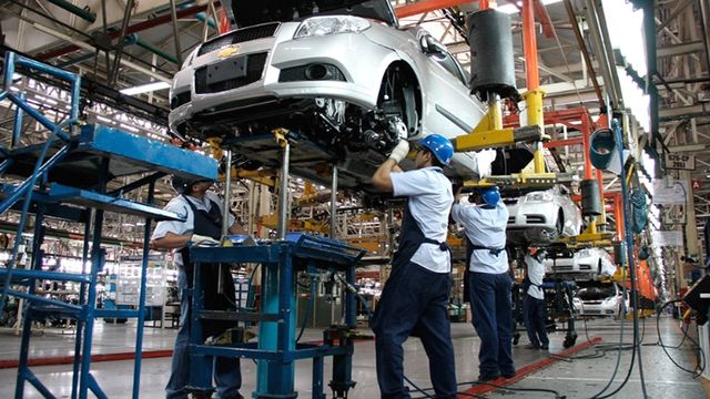 «Aunque negociemos con el Gobierno, el impuesto interno a los autos nacionales no se puede sacar»